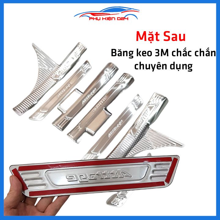 Bộ ốp bậc cửa trong ngoài Attrage 2015-2016-2017-2018-2019-2020-2021-2022-2023 Inox chống trầy trang trí xe