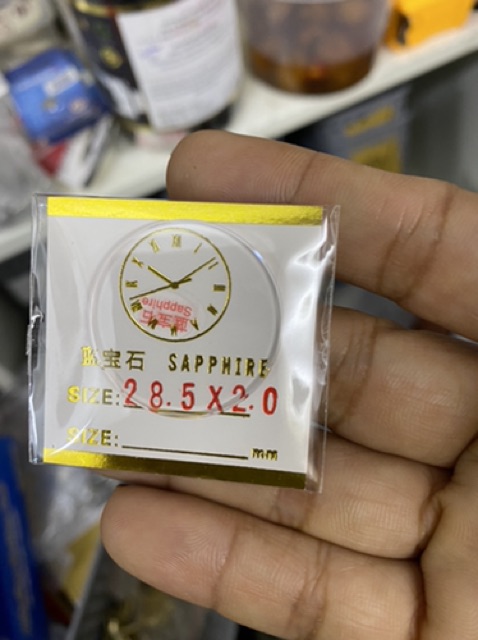 Kính saphia nguyên khối đủ size từ 160 đến 400, dày 1mm, 1.2mm, 1.5 mm