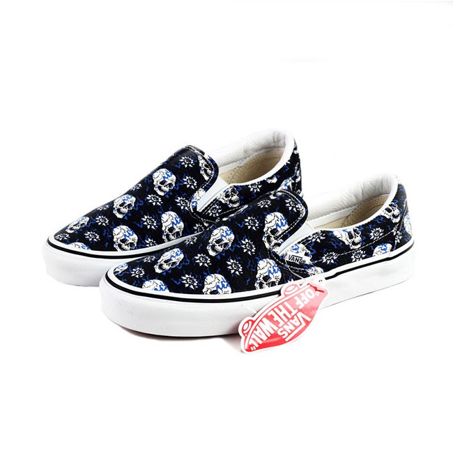 Giày sneakers Vans UA Classic Slip-On Flash Skulls - VN0A4U381HJ