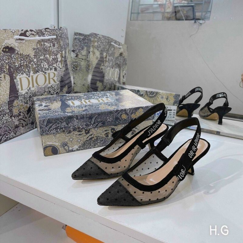 h(ẢNH THẬT) Sandal Lưới Chấm Bi 5p Mềm Êm Hàng Xịn Fullbox Bill Túi Giấy Cao Cấp