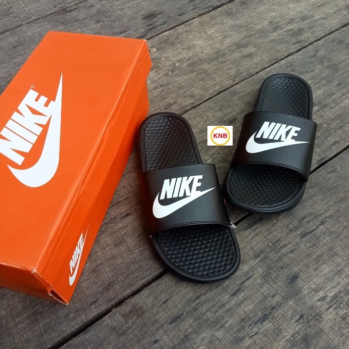 [Freeship + Sale] Dép nike-quai ngang dành cho nam nữ thể thao loại cực chất xịn xò đen logo trắng