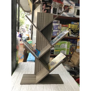 KỆ SÁCH XƯƠNG CÁ - MÀU NGẪU NHIÊN