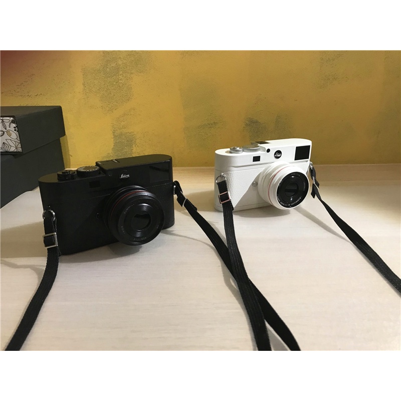Mô Hình Máy Ảnh Phim Cổ Điển 24 Tiếng Dùng Trang Trí