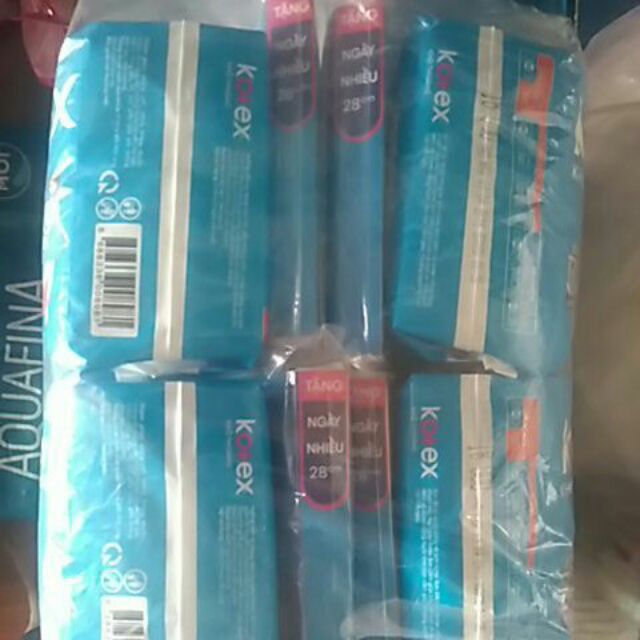 (Tặng kèm 1 miếng ban đêm)Gói kotex không cánh siêu mỏng 8 miếng x 23 cm