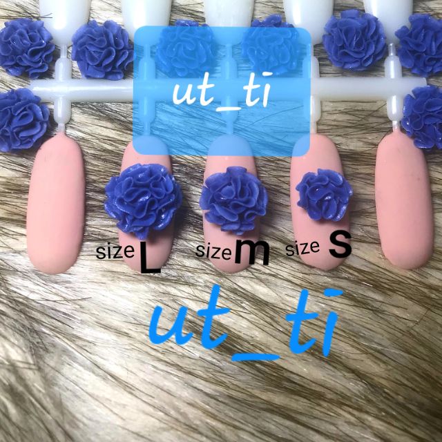 Hoa bột trang trí móng