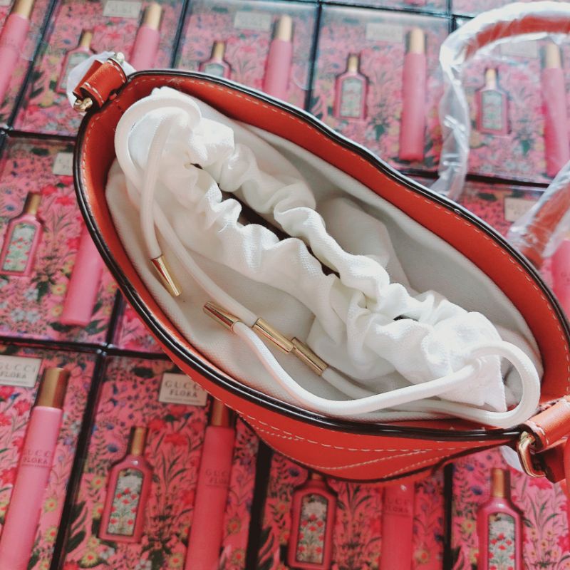 [ Gift 2022 ] Túi Đeo Chéo Estee Lâuder Nền Nâu