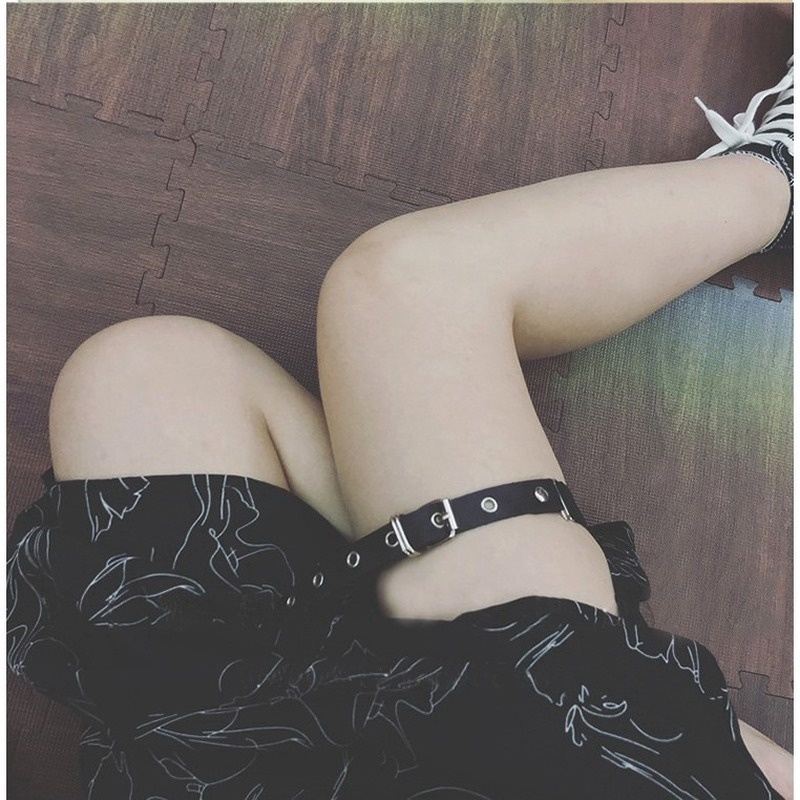 Vòng Da PU Đeo Chân Đính Đinh Tán Thời Trang Cá Tính