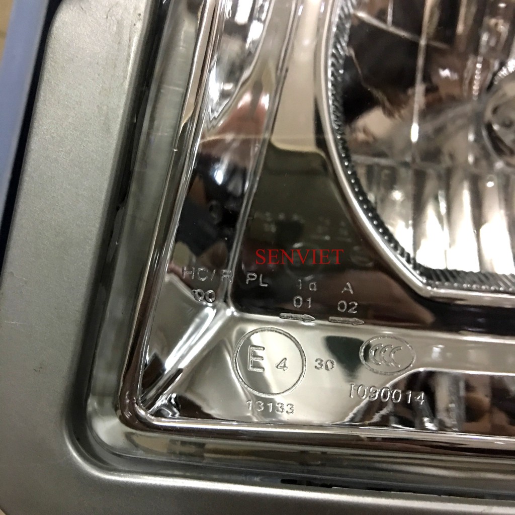 Đèn pha Howo 336 371