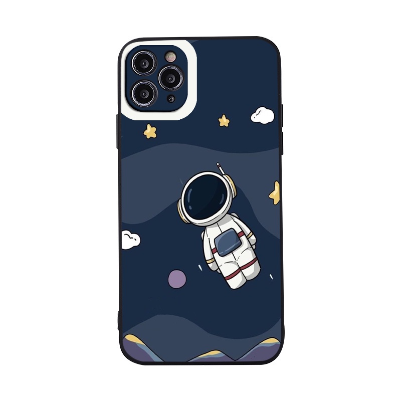Ốp lưng IPhone Phi hành gia chill giữa ngân hà ốp iphone 12 promax 11 11pro 13promax 6s 7plus 8plus x xsmax vuông