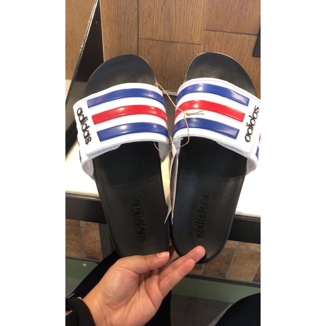 DÉP ADIDAS ADILETTE COMFORT SLIDE