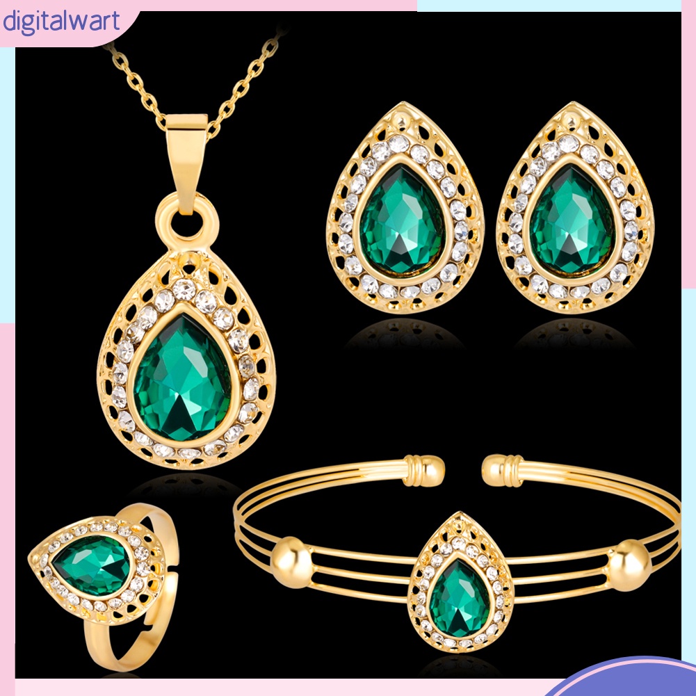 Bộ trang sức vòng cổ phong cách cổ điển