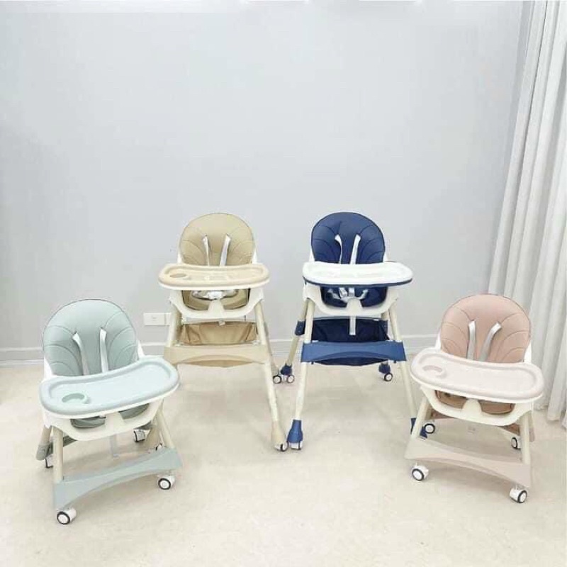 Ghế ăn dặm Umoo có bánh xe gấp gọn