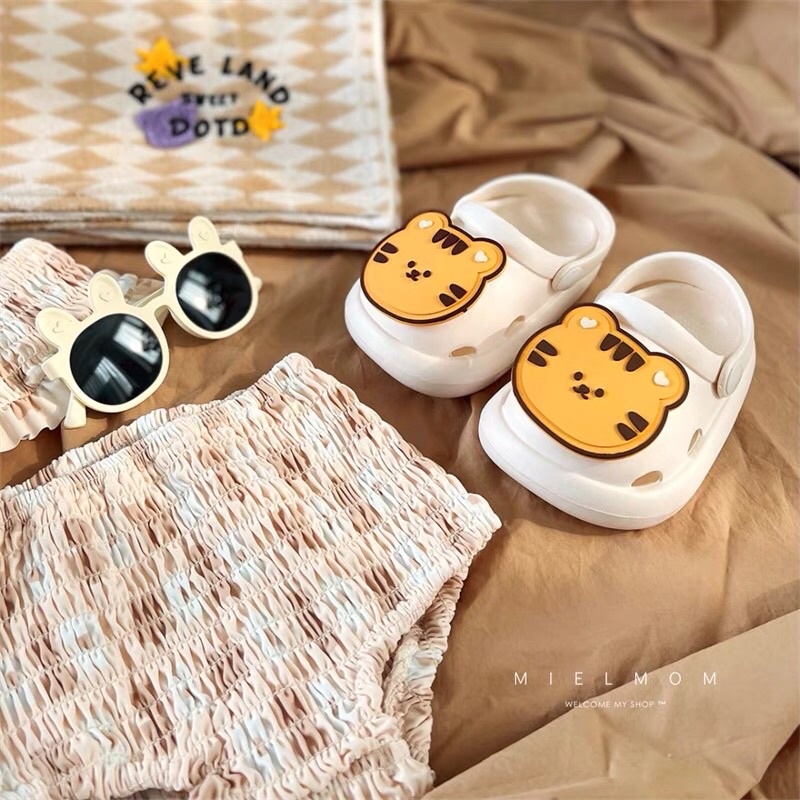 Dép Sục Charm Gấu, Thỏ Phong Cách Hàn Quốc Cho Bé