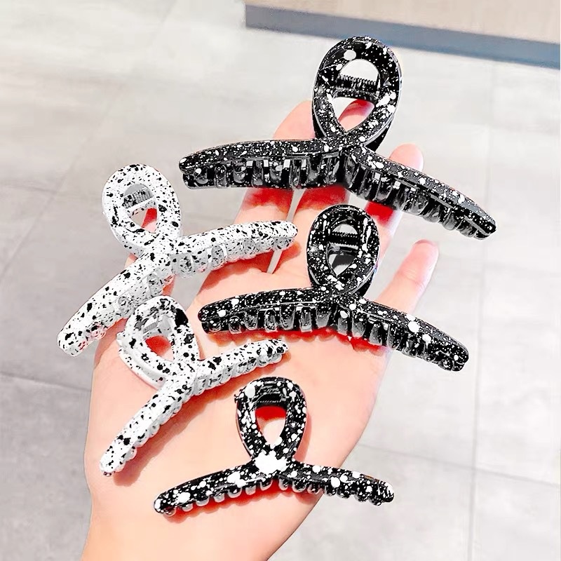 Kẹp Tóc Càng Cua Hàn Quốc, Kẹp Tóc Bò Sữa Siêu Cute Hottrend Size Lớn