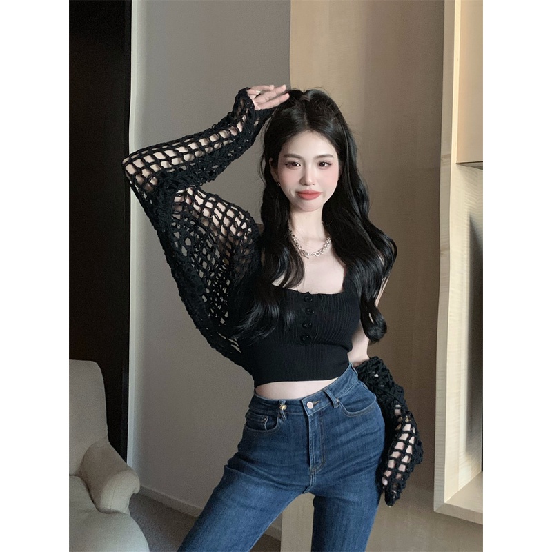Set áo 2 dây croptop ôm body tôn dáng hở vai sexy nút + áo khoác len lưới tay dài cardigan mùa hè trắng đen hồng ulzzang