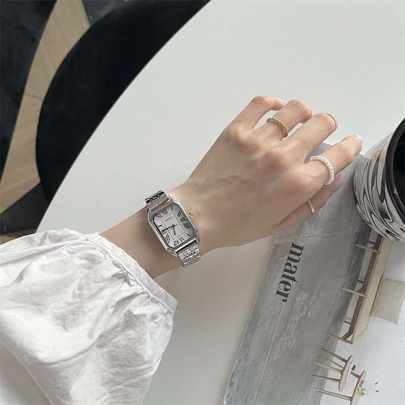 Đồng Hồ Đeo Tay Mặt Vuông Phong Cách Hàn Quốc Sang Trọng Dành Cho Nữ