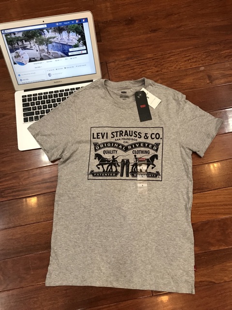 Áo phông levis