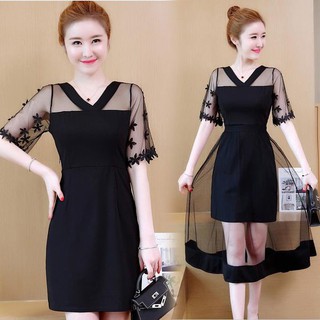 Váy cổ V phối lưới cho người béo mập.