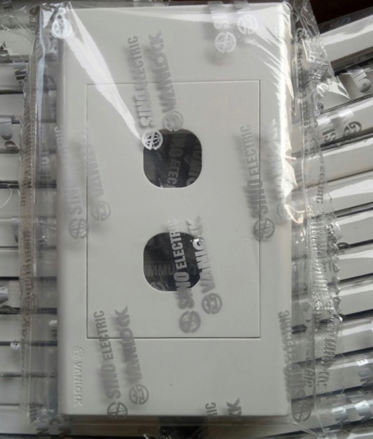 Mặt 3, mặt 2, mặt 1 công tắc