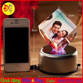 Pha lê lập phương in hình theo yêu cầu đế đèn xoay tự động MP4