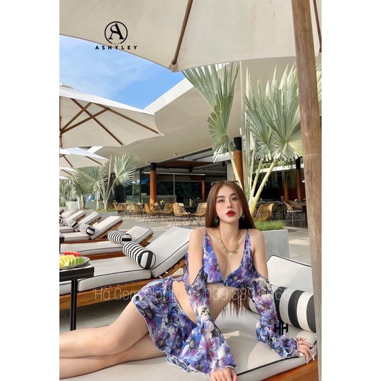 Set bikini hoa tím trễ vai