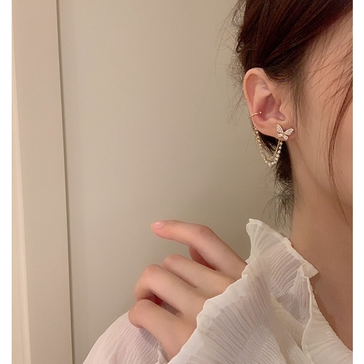 Đôi Khuyên Tai Dây Xích Kim Loại Mặt Hình Bướm Thanh Lịch Thời Trang Hàn Quốc Cho Nữ