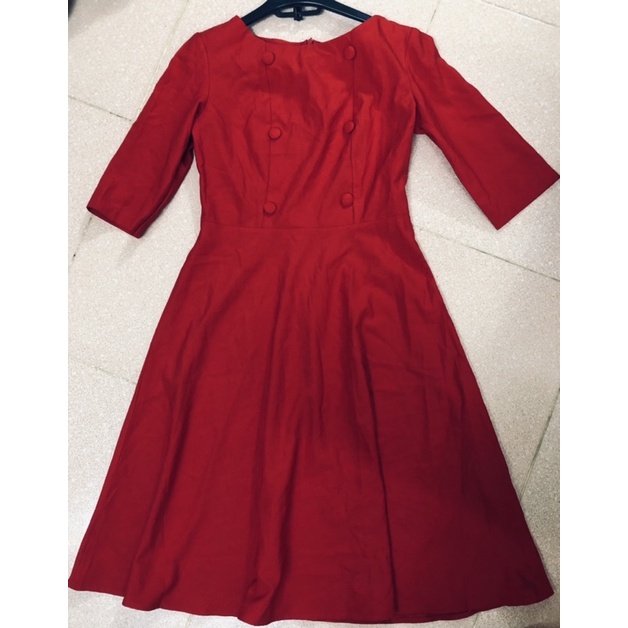 pass váy mới mua 400k size m
