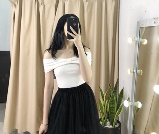 Áo nơ trễ vai