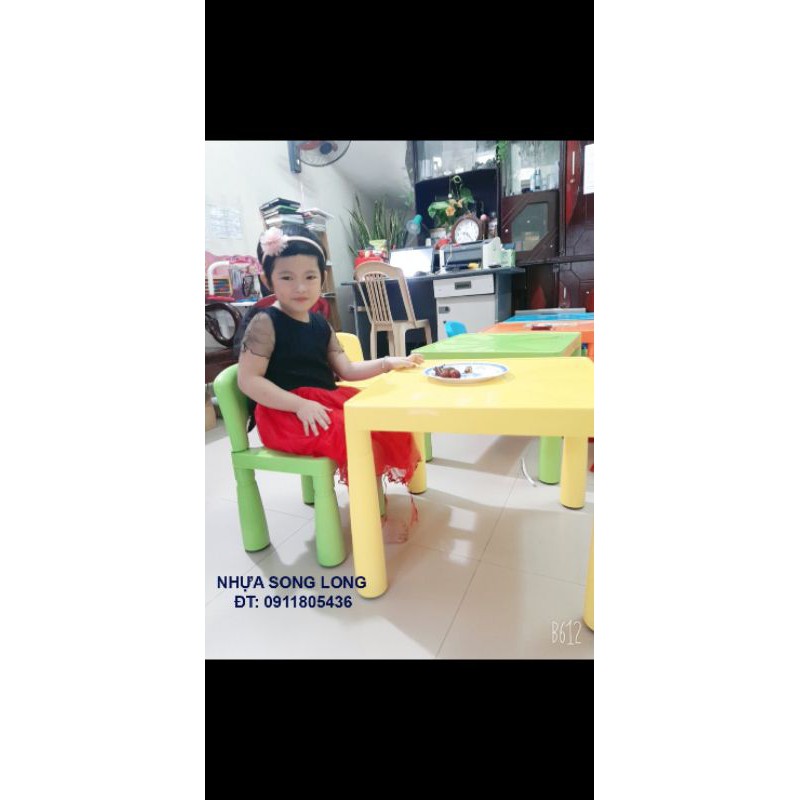 bộ bàn ghế trẻ mầm non 1 bàn 2 ghế | BigBuy360 - bigbuy360.vn