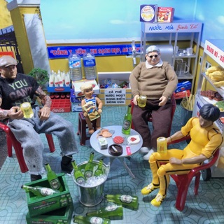 Mô hình đồ chơi thùng nước, mì, sữa 1/12