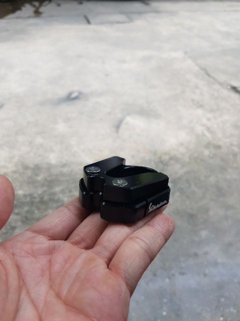 Móng ngựa , lắp cho chóng ngiêng vespa , giúp chóng đỡ ngiêng hơn và đẹp hơn