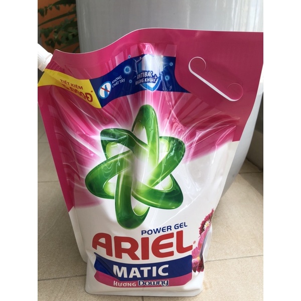 Nước giặt Ariel hương downy 3.2kg