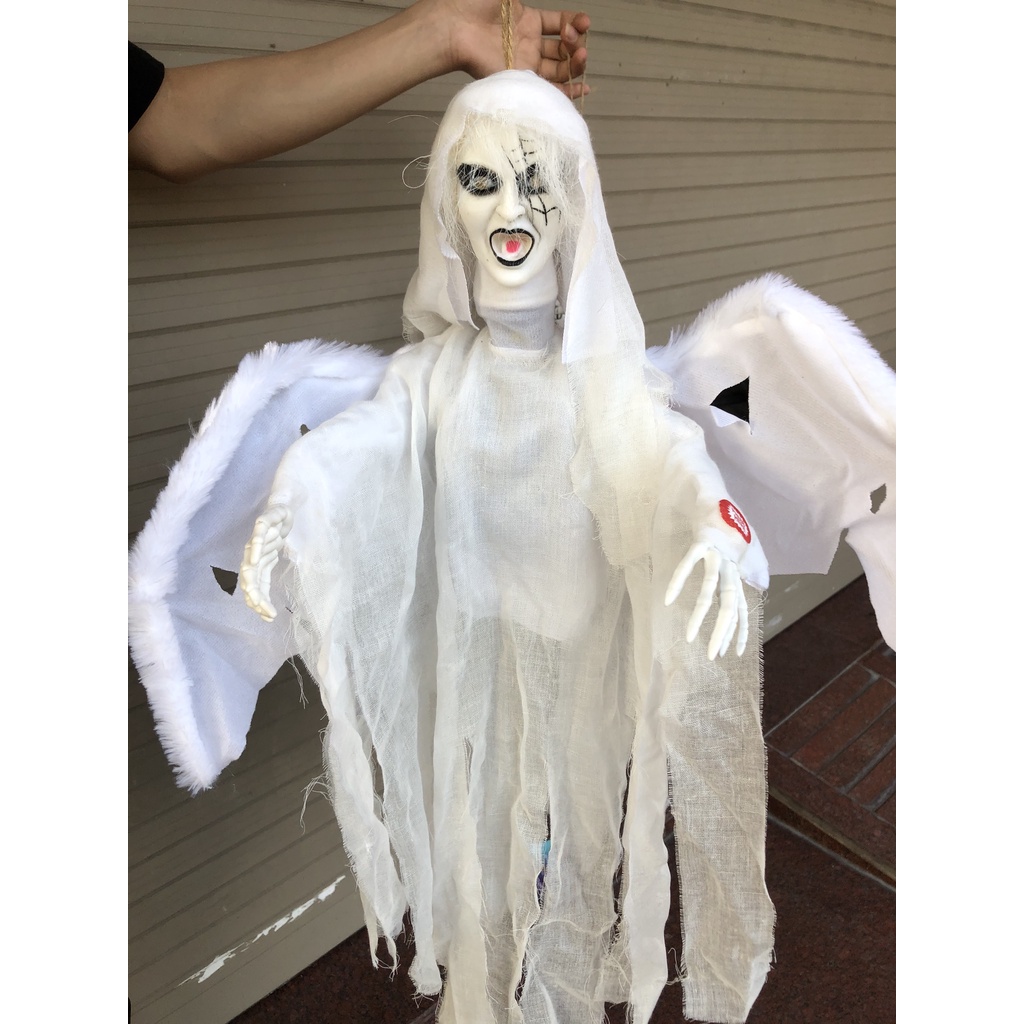 Ma dơi đen trắng có đèn mắt, đập cánh và tiếng hú kinh dị trang trí Halloween