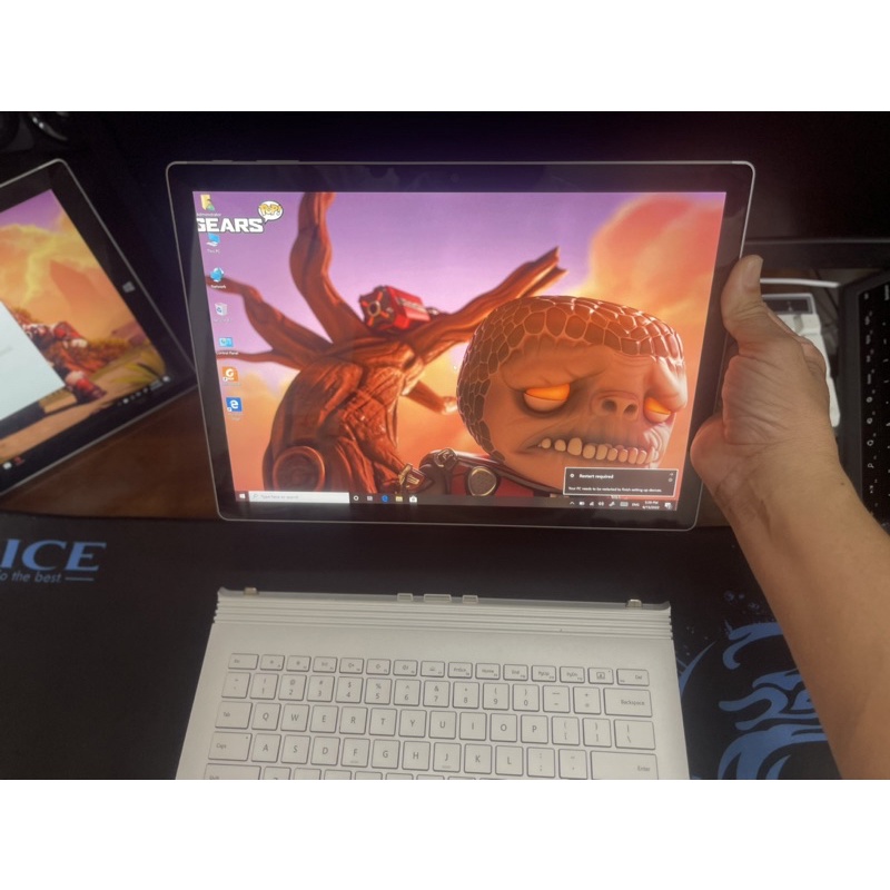 Surface Book 2