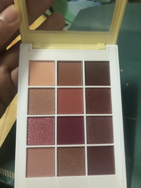 Phấn Mắt 12 Ô Màu NOVO Eyeshadow Palette