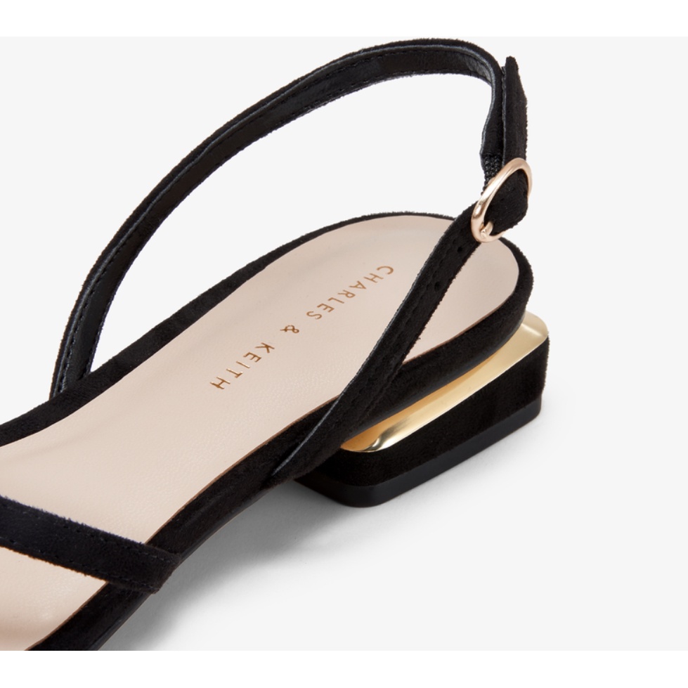 Sandal nữ CNK đế thấp màu đen CK1-70900185