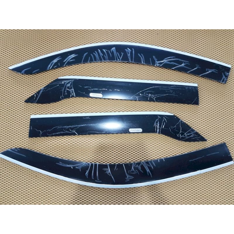 Vè che mưa xe Fortuner 2006 2007 2008 2009 2010 2011 2012 2013 2014 2015 2016 Chỉ INOX, loại Cao cấp nhất