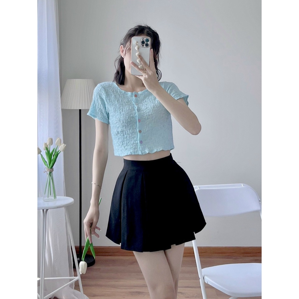 Áo kiểu tay ngắn cổ tròn phối nút nhiều màu chất đũi xốp co dãn form croptop ôm dáng - AO0158