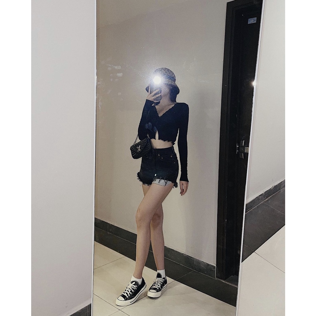 Áo croptop nữ tay dài HHVINTAGE kiểu tim nút viền ren thun co giãn Top A36