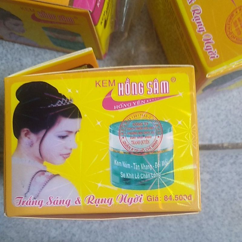 Kem hồng sâm  nám trắng da ngăn ngừa tàn nhang đồi mồi sẽ khít lỗ chân lông hàng chính hãng