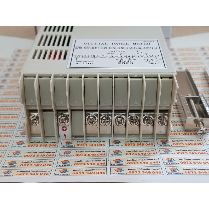 Cảm biến hiển thị tốc độ DP3-SVA1B / DP3-SVA1A ( hàng chuẩn )