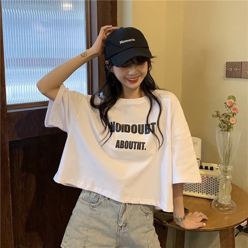 Áo Croptop Tay Ngắn Phong Cách Hàn Quốc