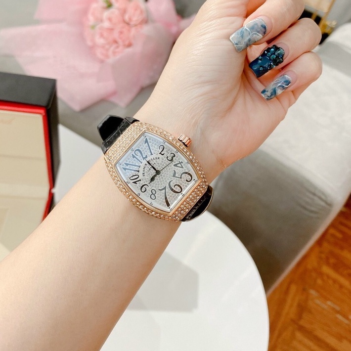 Đồng hồ nữ Franck Muller, đồng hồ đính đá dây cao su bảo hành 12m DHN002 ngoctrinhs