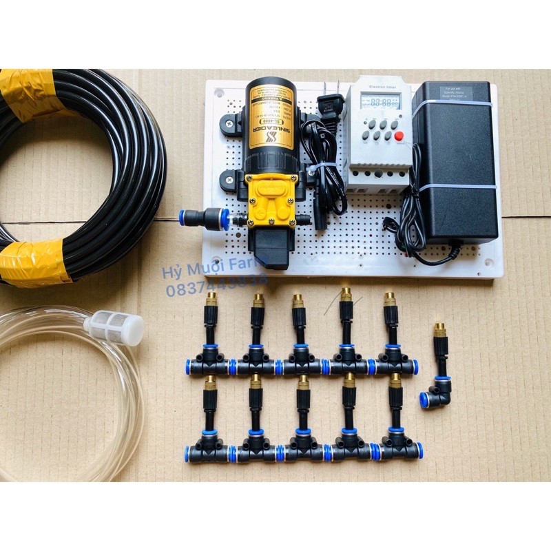 Bộ phun sương 11 béc đồng có kèm bơm 12v và timer hẹn giờ