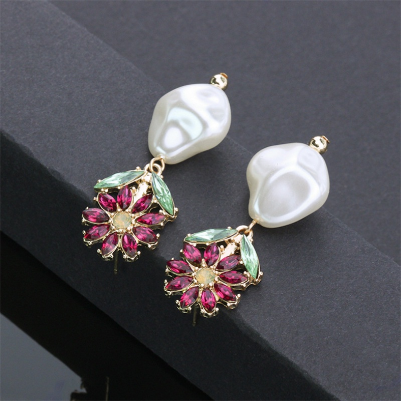 Khuyên tai PINKDUDU PD393 dáng dài bông hoa tím đính hạt ngọc trai nhân tạo trắng thời trang mùa xuân thanh lịch cho nữ