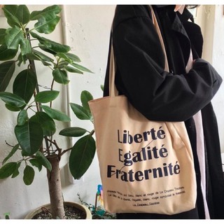 Túi tote ulzzang trắng ngà chữ liberte style hàn quốc - túi tote vải rộng trắng ngà chữ