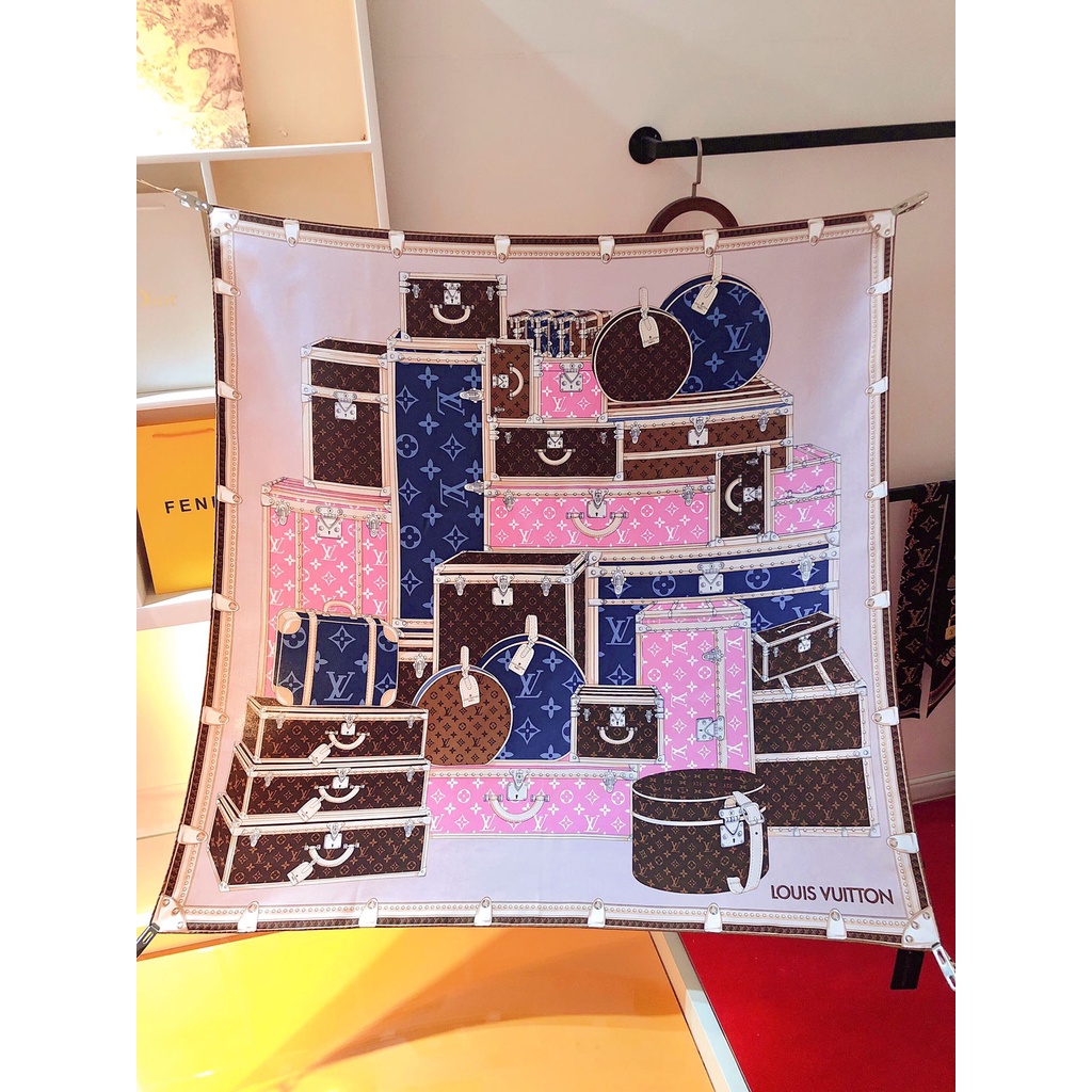 Khăn Choàng Cổ Vuông Bằng Lụa In Họa Tiết Cổ Điển Sang Trọng Cho Nữ