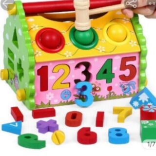 Đồ chơi nhà đập bóng thả số