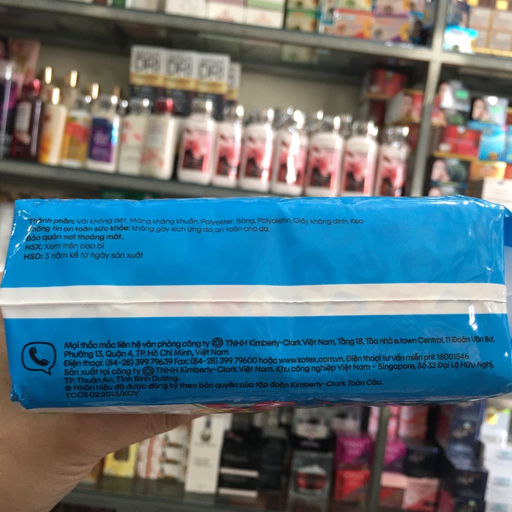 Băng vệ sinh Kotex hằng ngày kháng khuẩn - mỏng - 40 miếng