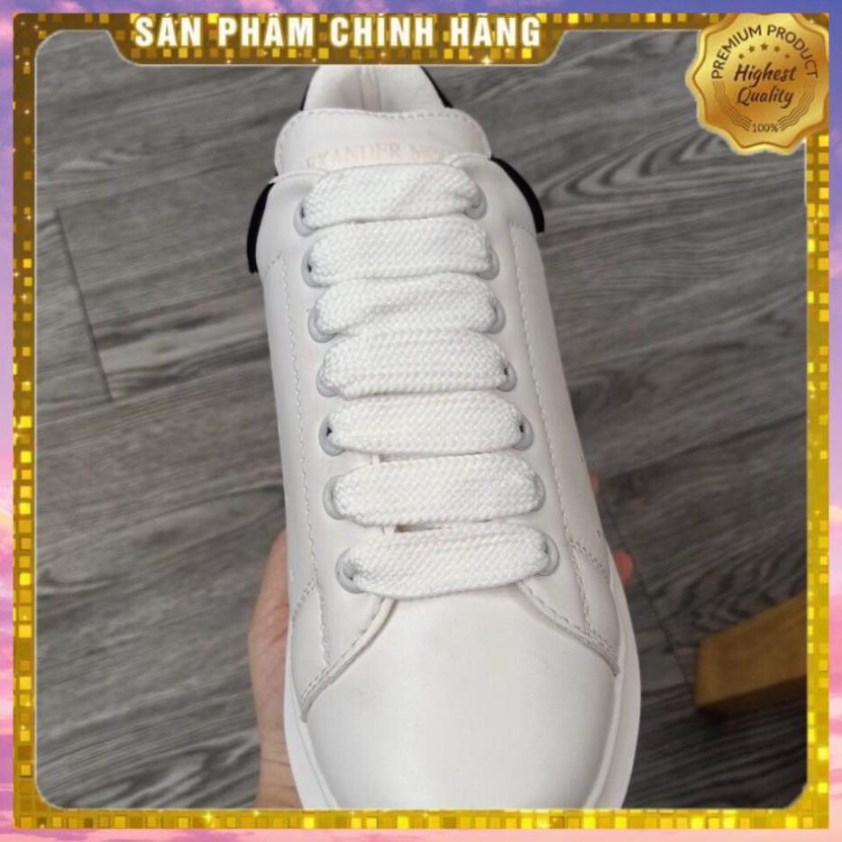 Giày Da Nam, Nữ Đẹp, Giày MCQ trắng gót đen [hỗ trợ đổi trả] Sang Trọng,Nổi Bật Chốn Đông Người | BigBuy360 - bigbuy360.vn